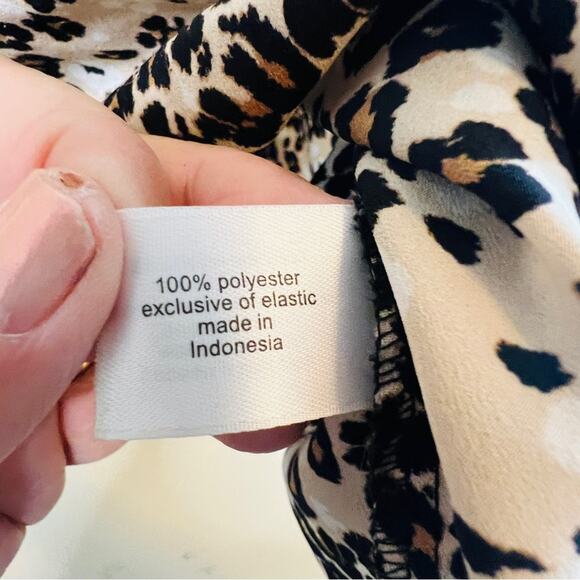 Lane Bryant Animal Print Blouse Sz 16 Ruffle Sleeves Mobwife Edgy Feminine - Picture 6 of 8